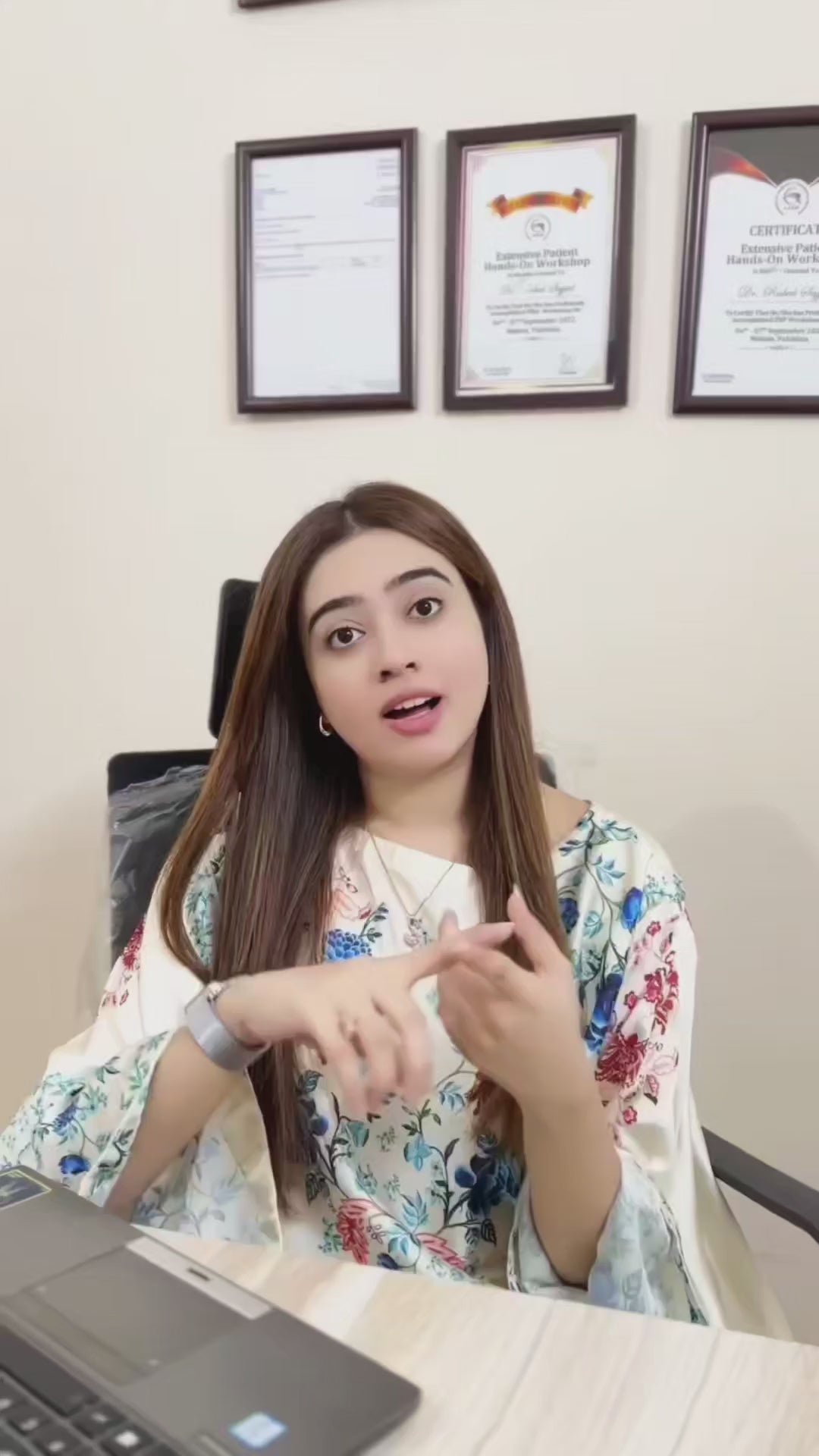 Video provided by Shopify App SwipeUp